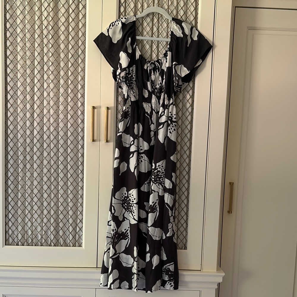 H&M Black and White Floral Midi Dress